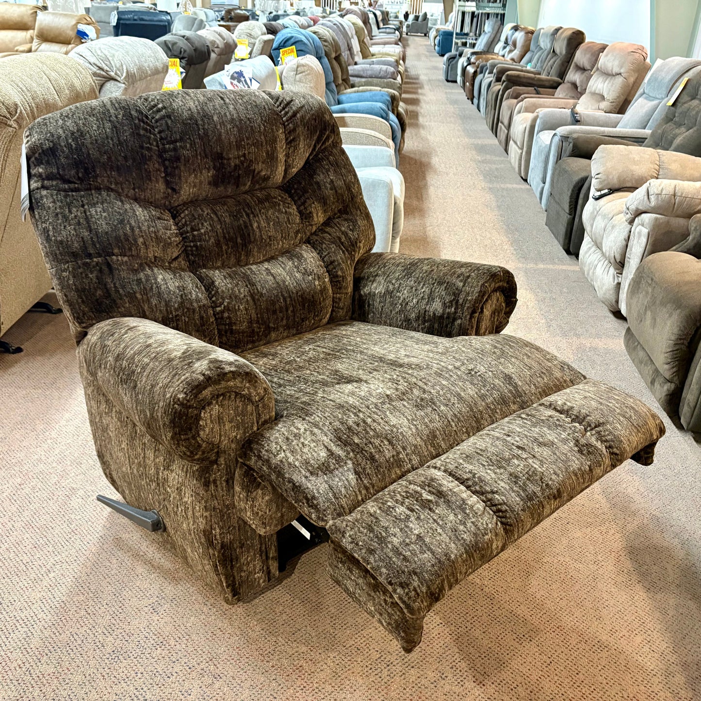 Movie Man Wallsaver Recliner