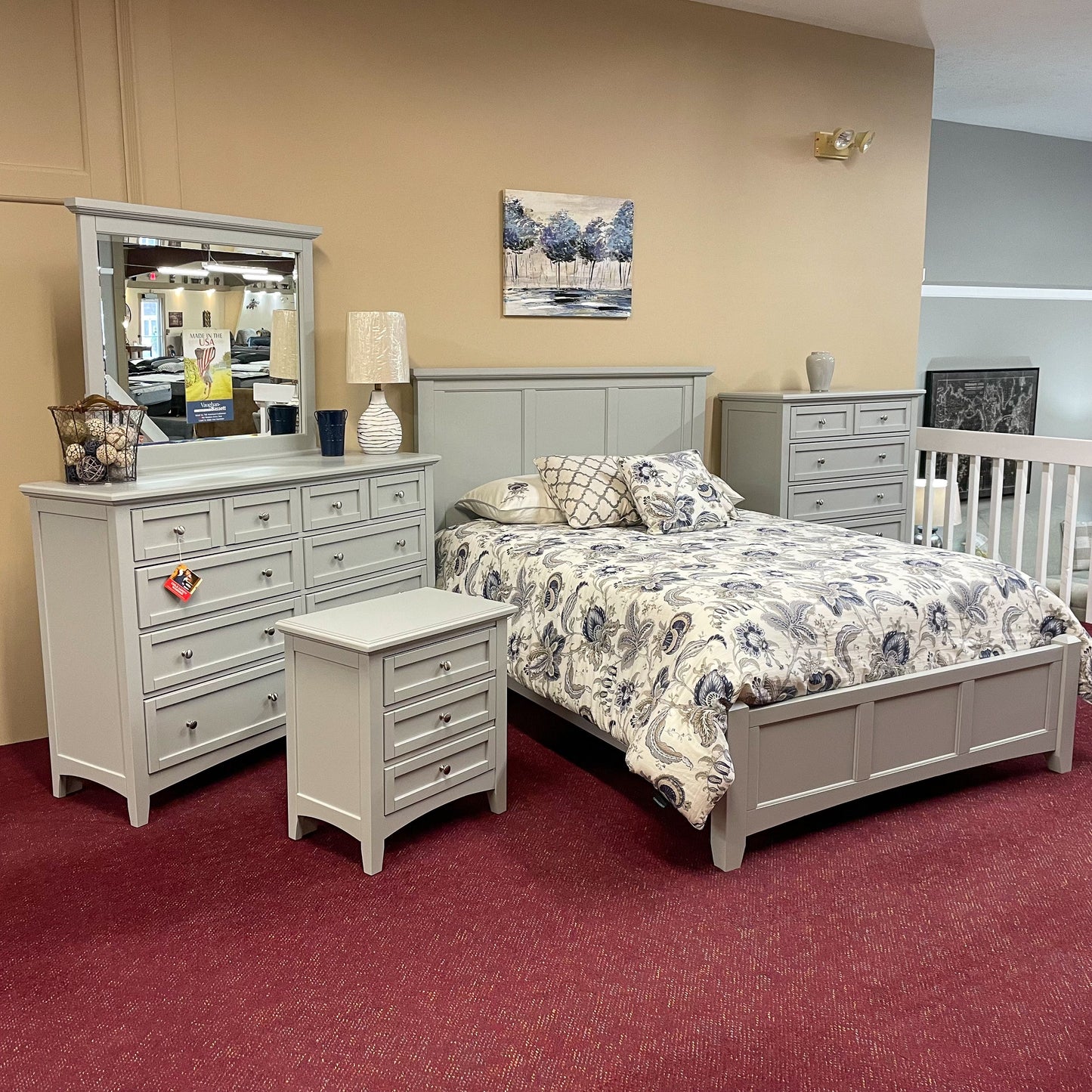 Moe Gray Mansion Bed