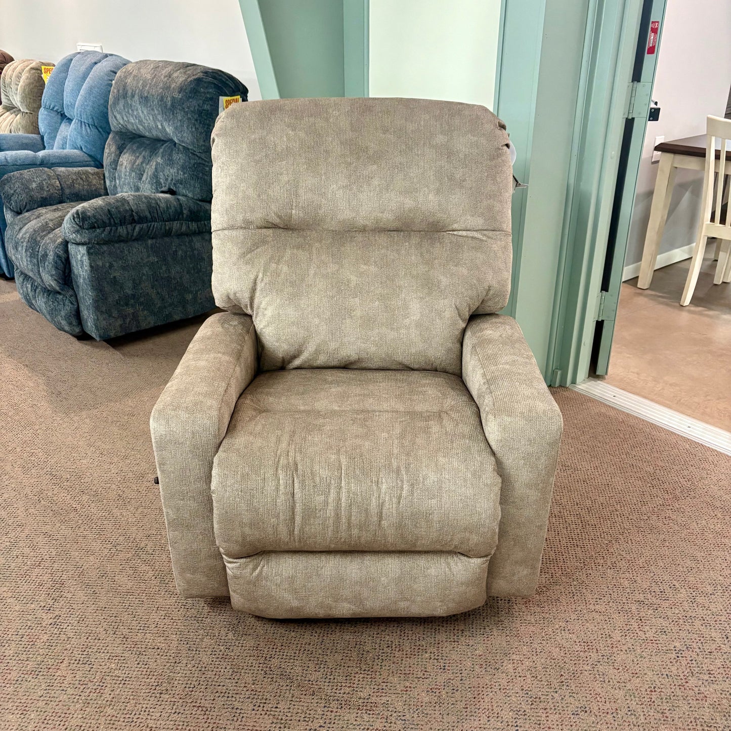 Kenley Desert Wallsaver Recliner