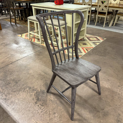 River Place Windsor Table & 6 Chairs