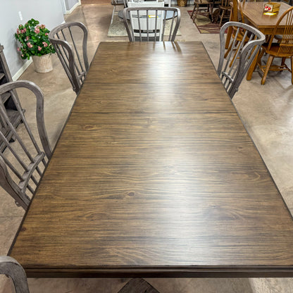 River Place Windsor Table & 6 Chairs