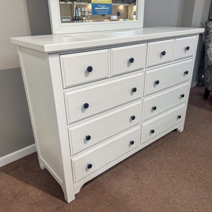 Cool Farmhouse Dresser & Mirror