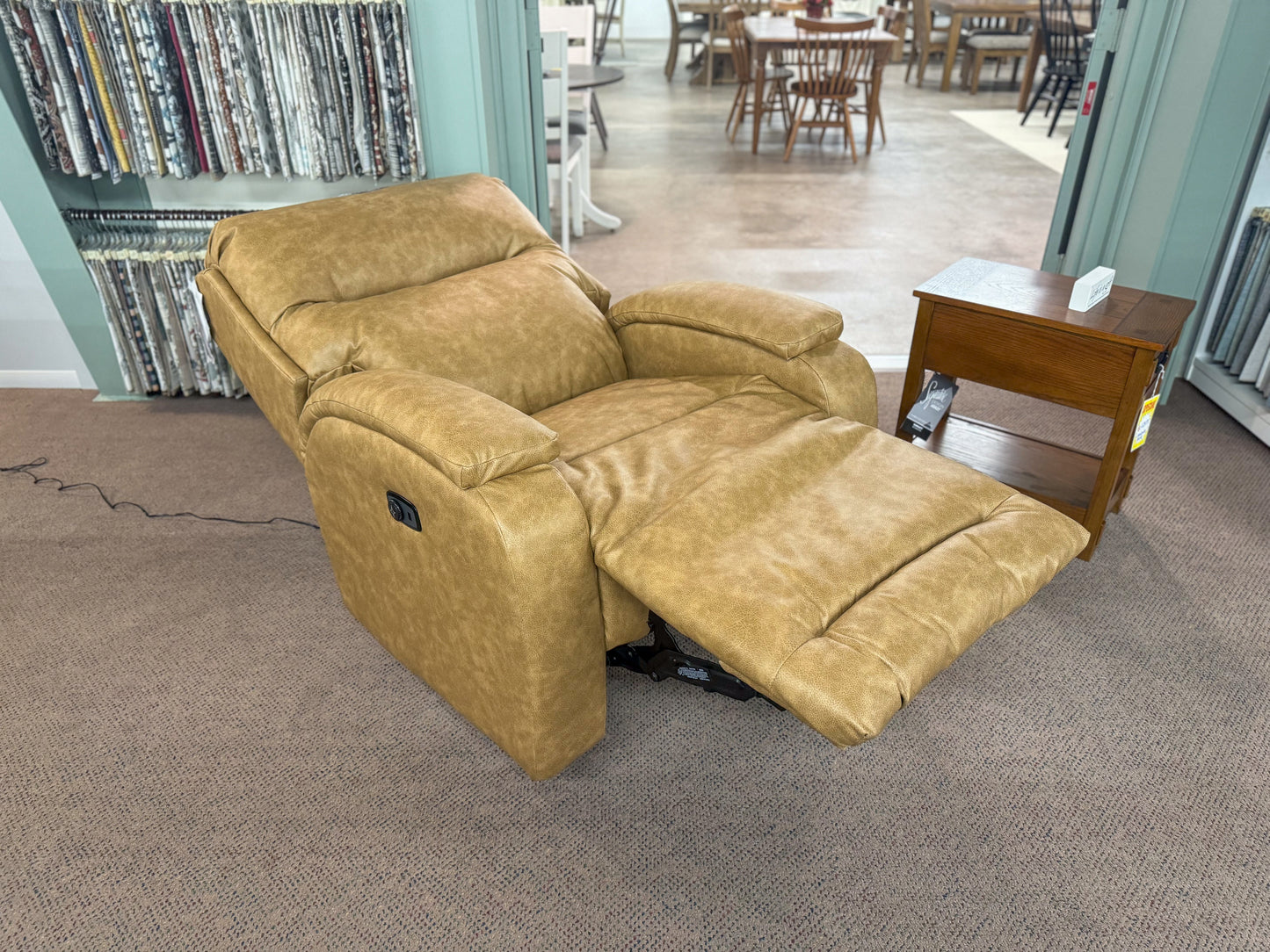 Maverly Pecan Power Recliner With Power Headrest