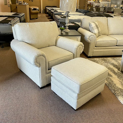 Brett Invitation Linen Ottoman