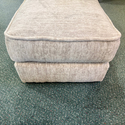 Bucktown Standard Ottoman