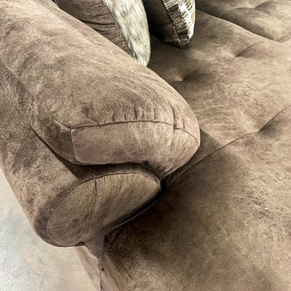 Wonderland Cola Chaise Sofa