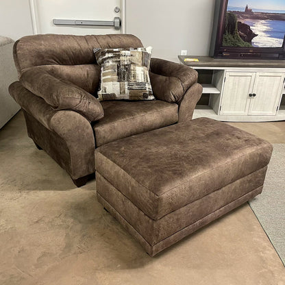 Wonderland Cola Chair