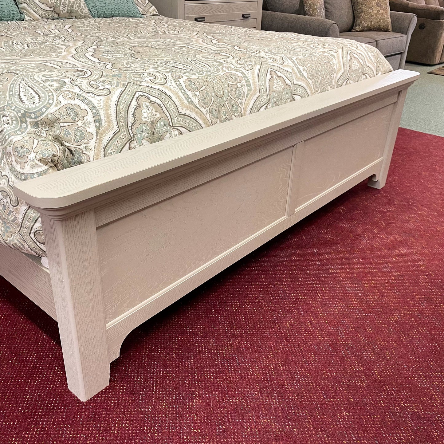 Bungalow King Mantel Bed