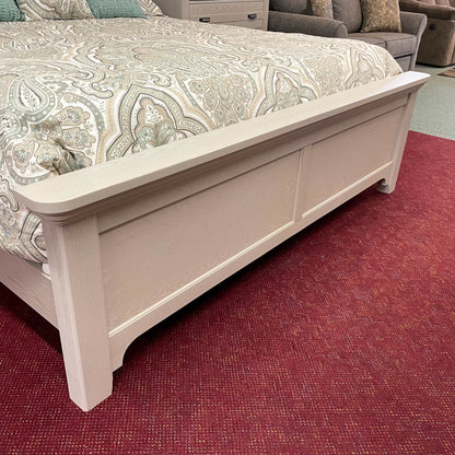 Bungalow King Mantel Bed