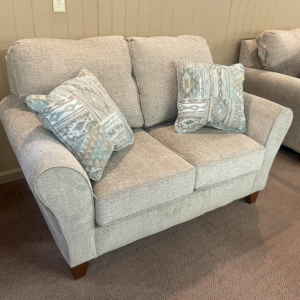 Paxton Living Large Tobacco Loveseat