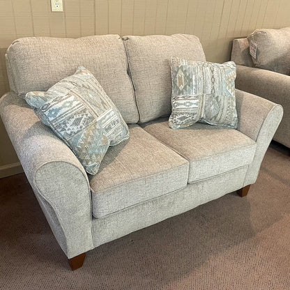 Paxton Living Large Tobacco Loveseat