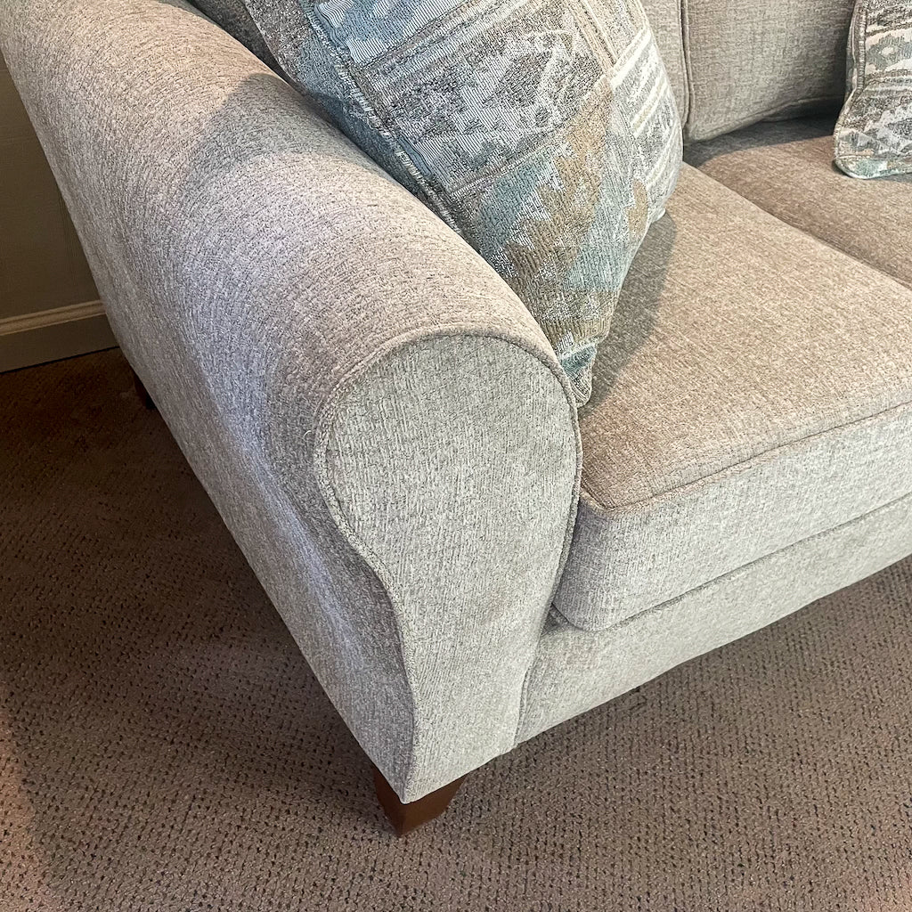 Paxton Living Large Tobacco Loveseat