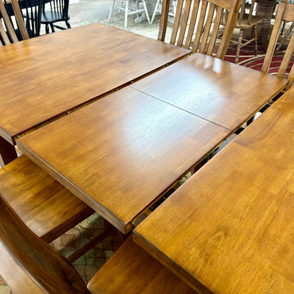 Wold Creek Dining Table & 6 Chairs