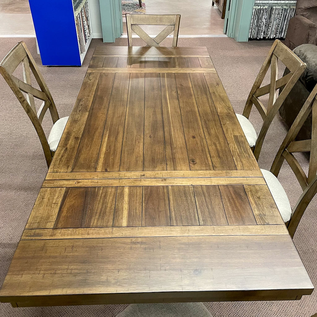 Moriville Dining Room Table & 6 Chairs
