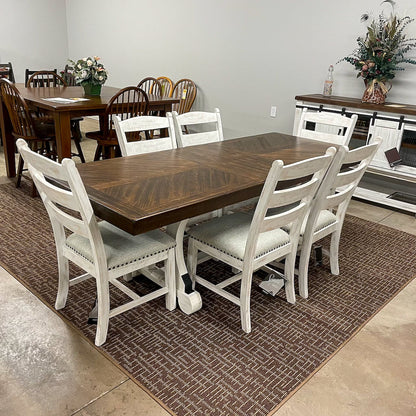 Valebeck Table & 6 Chairs