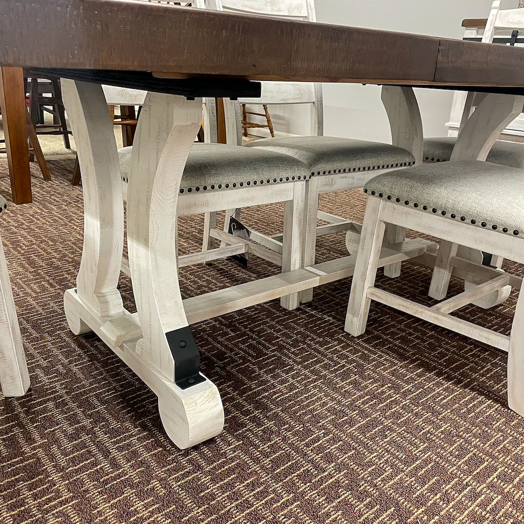 Valebeck Table & 6 Chairs