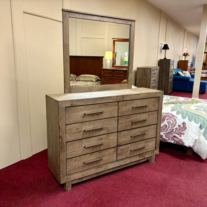 RM Dresser & Mirror