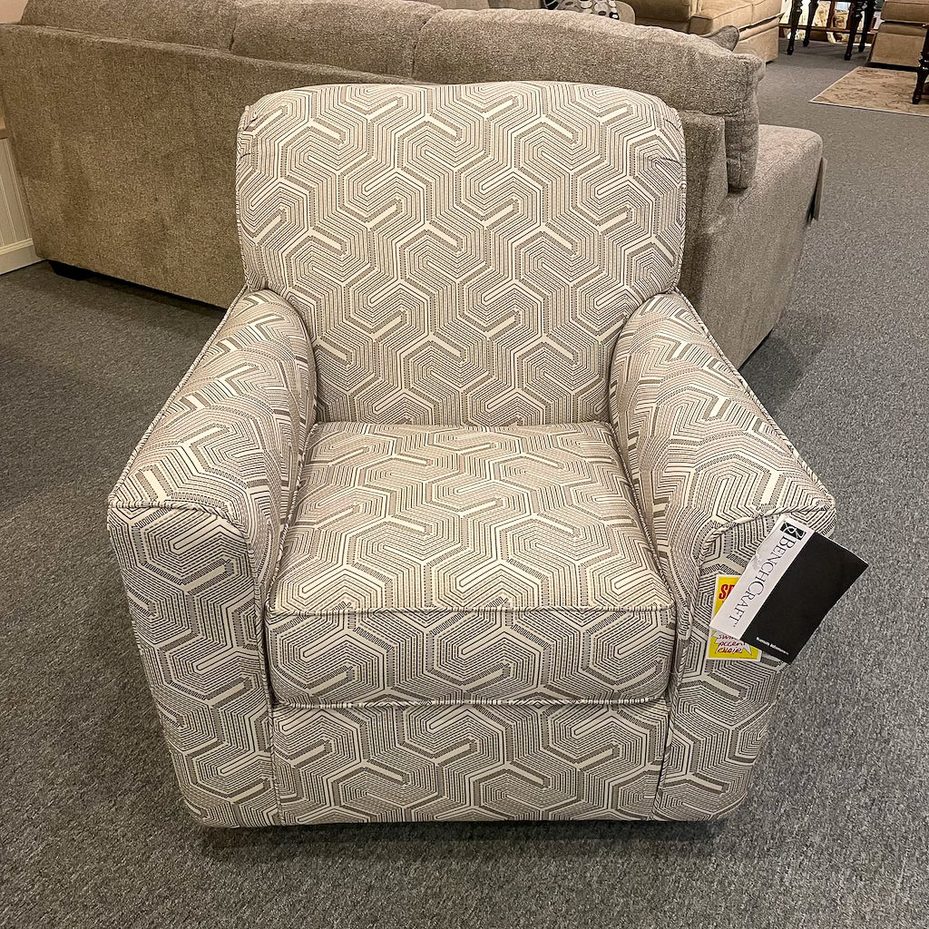 Daylon Swivel Chair