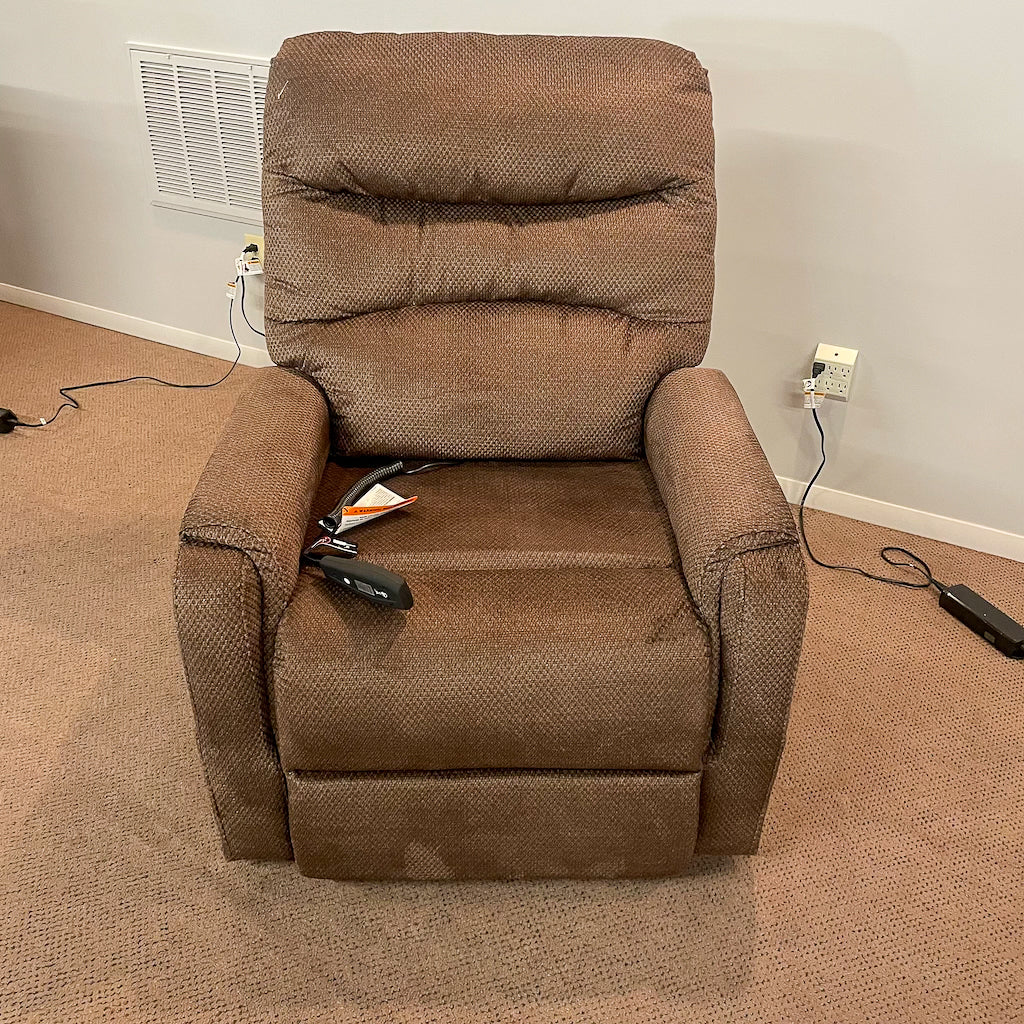 Bellagio Walnut Lift Chair With Heat & Massage