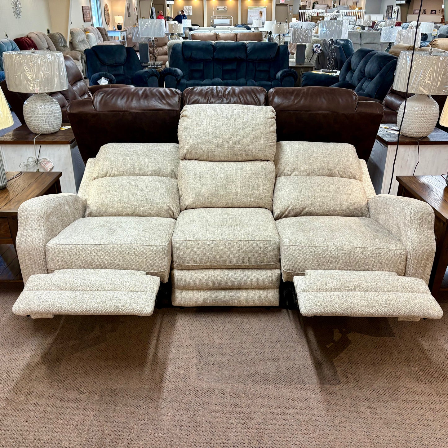 England McLovin Oatmeal Power Reclining Sofa