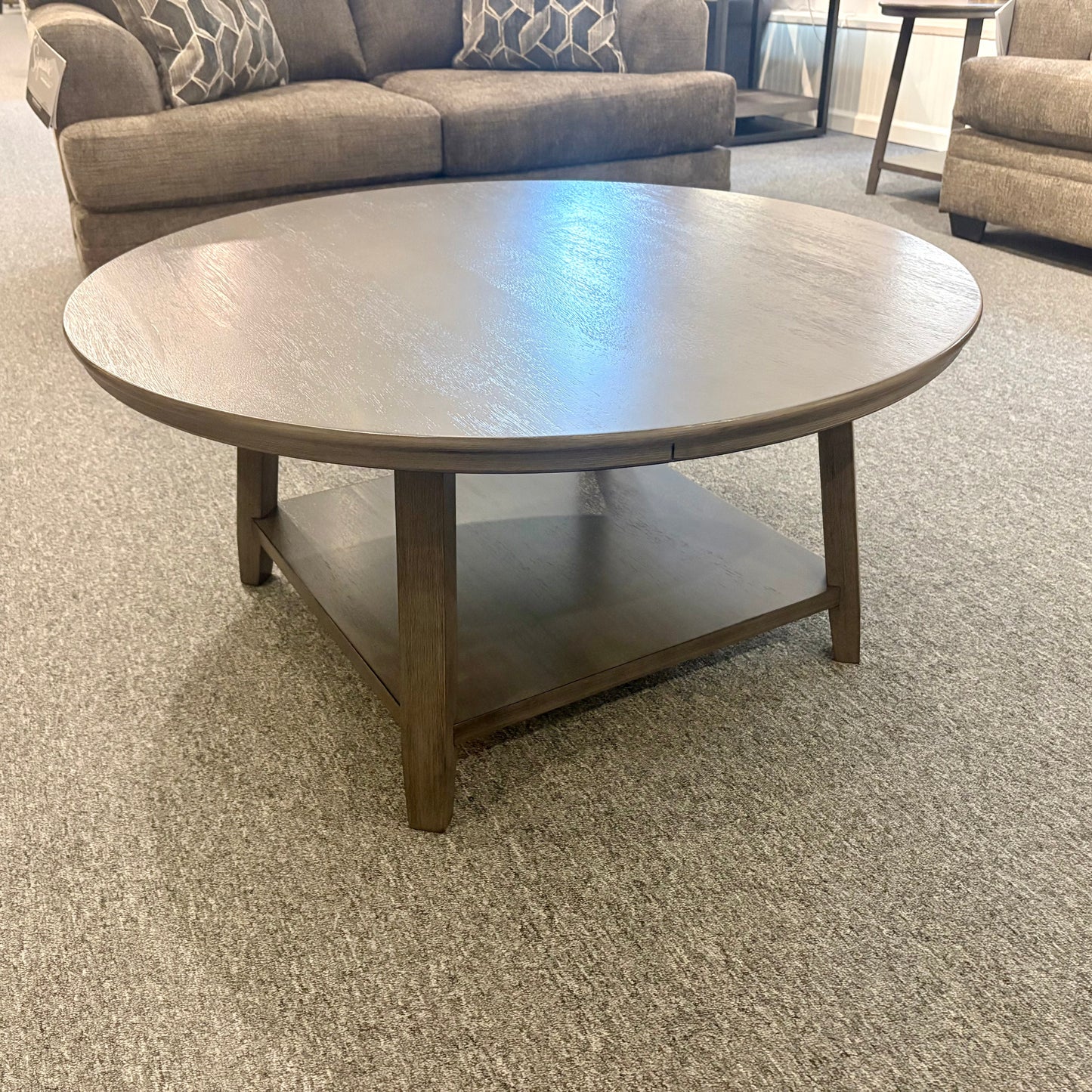 Caitbrook Table (Set of 3)