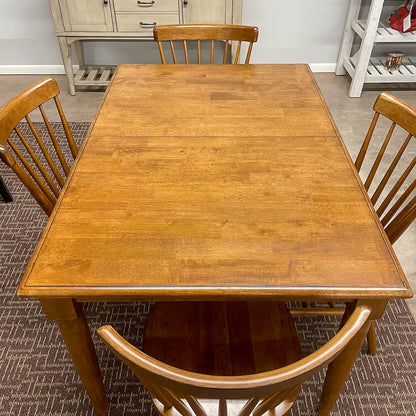 Creations Table & 4 Chairs