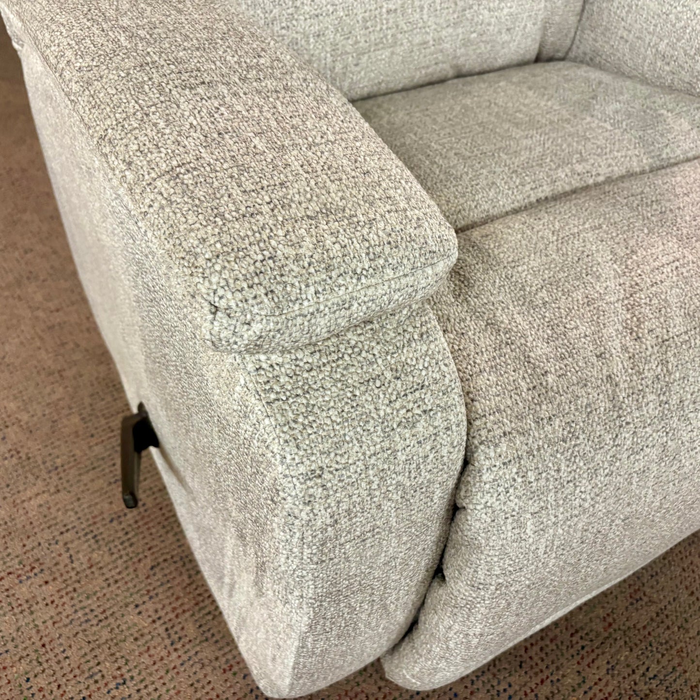 Maverly Desert Wallsaver Recliner