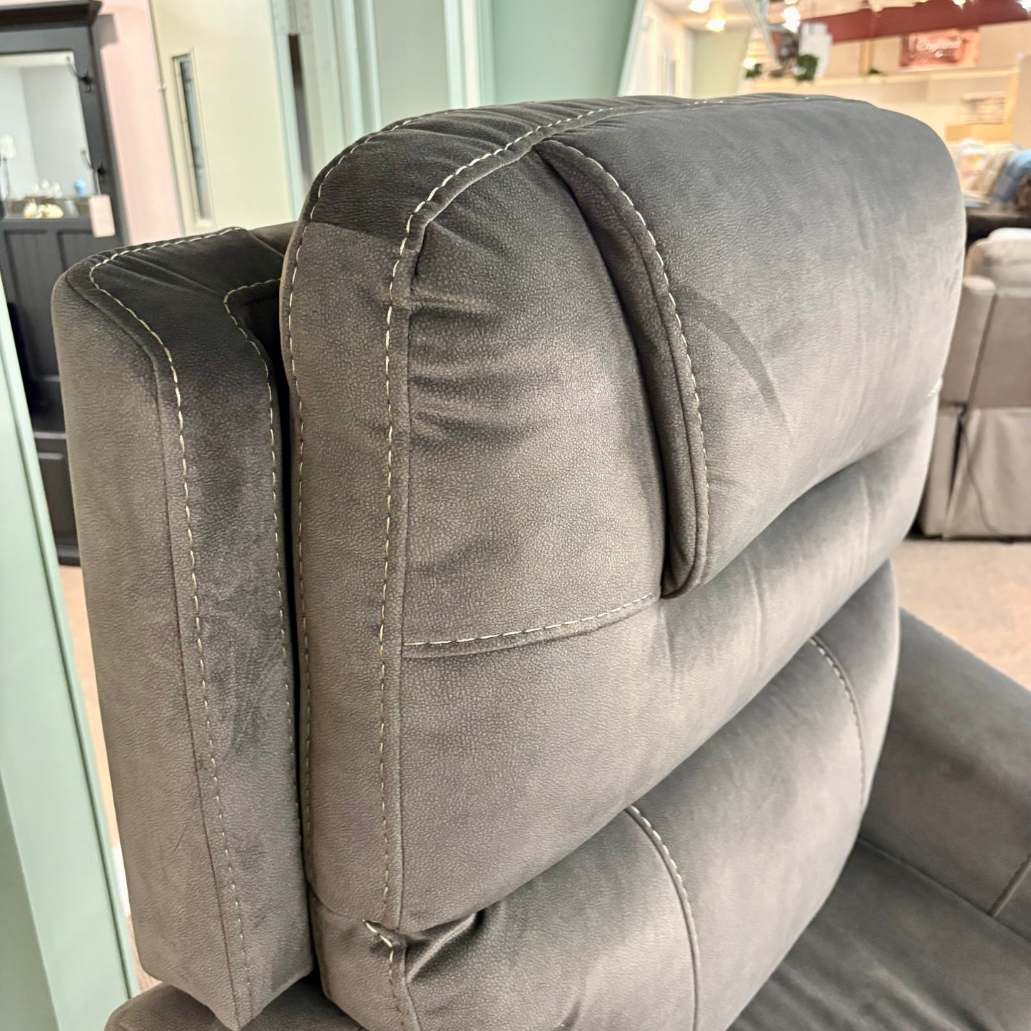 Elite Mink Lift Chair