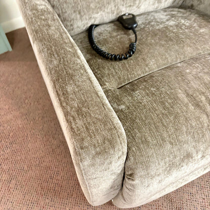 Kristisha Mineral Lift Recliner