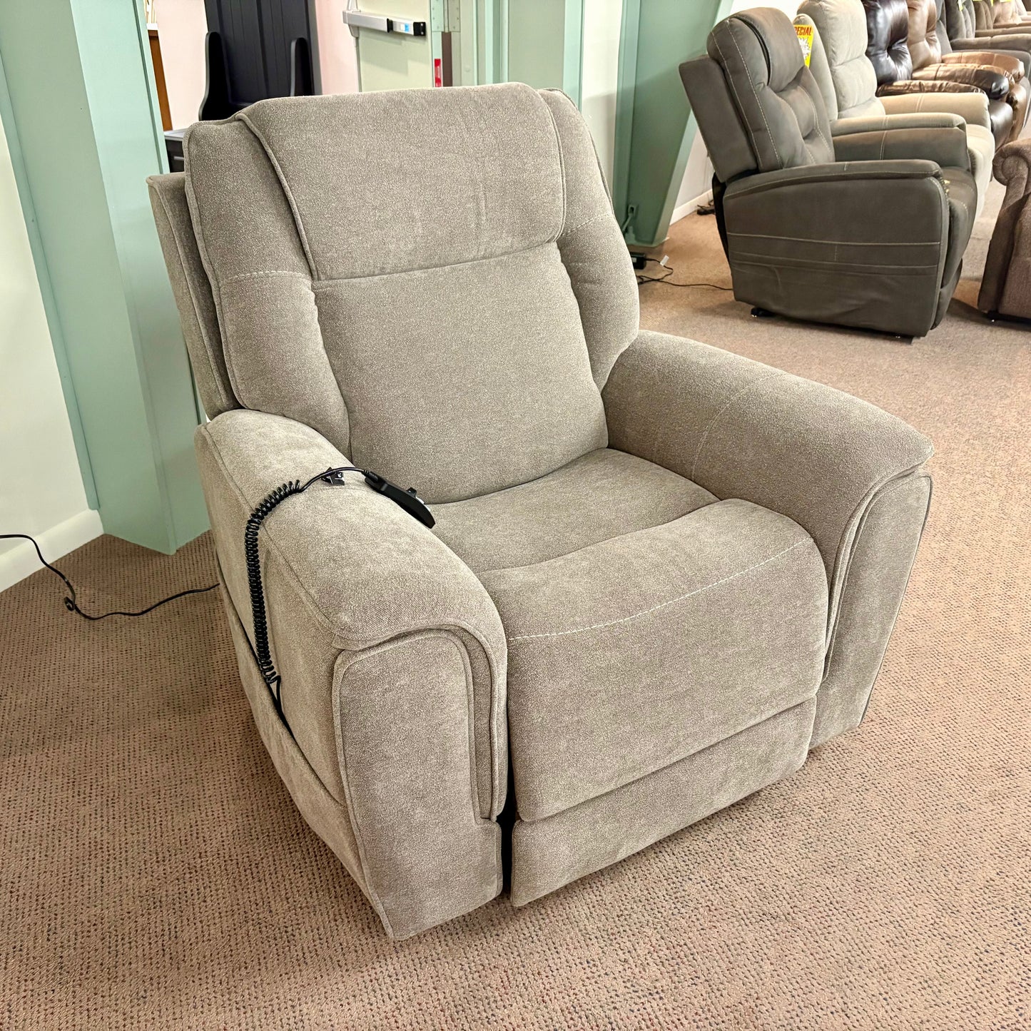 Ash Lift Chair