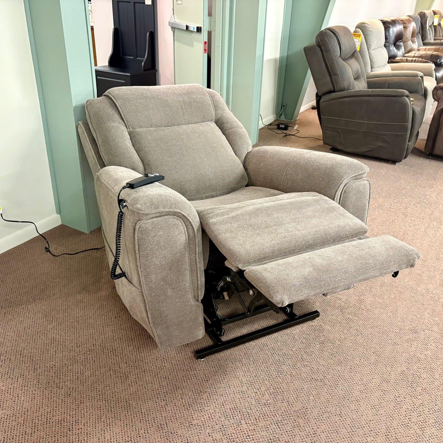 Ash Lift Chair