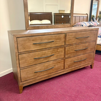 Shaker Dresser & Mirror