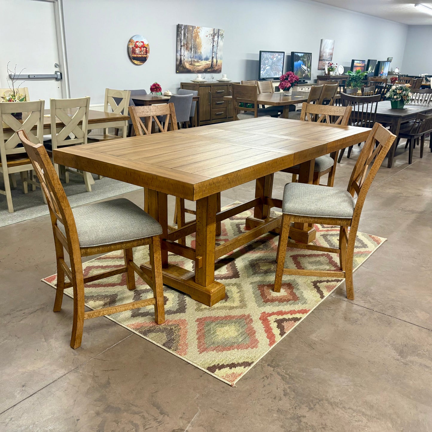 Havonplane Counter Height Dining Room Table & 4 Barstools