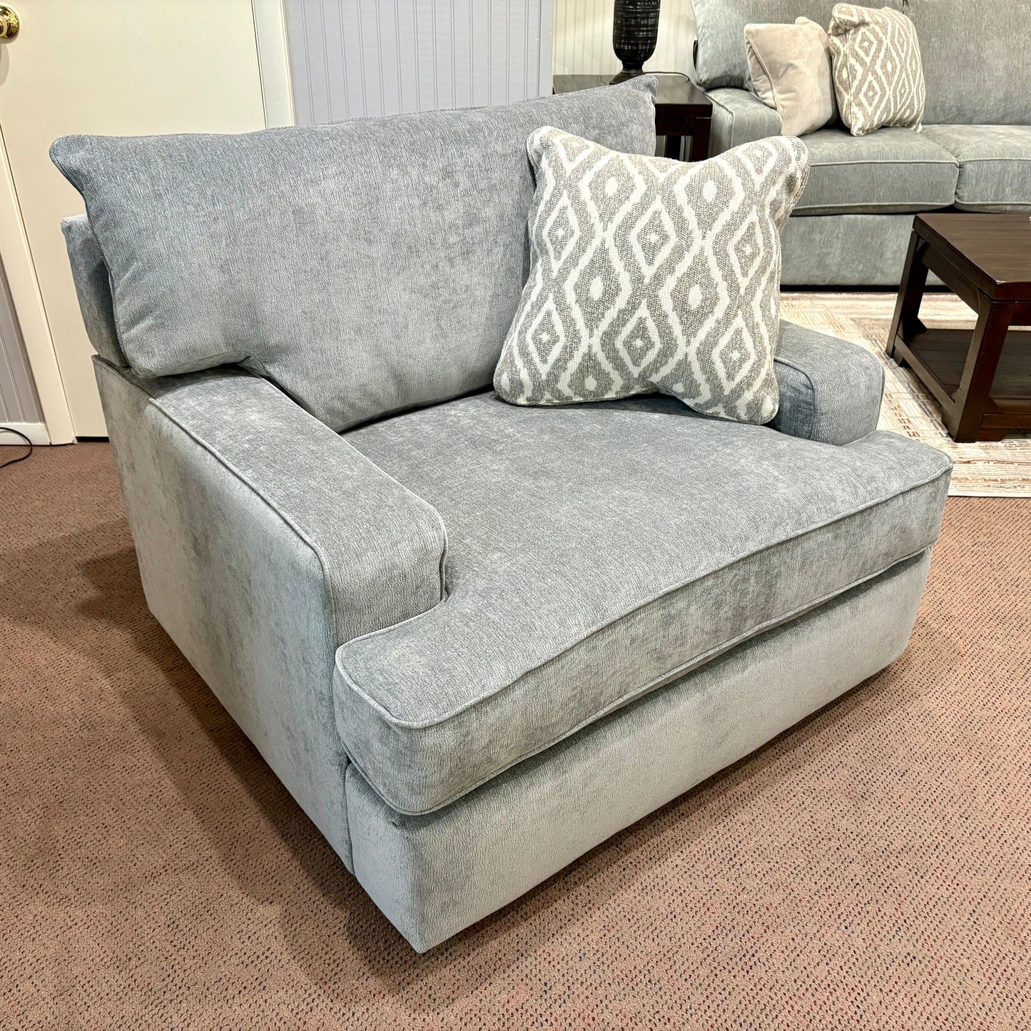 Emerson Swivel Chair