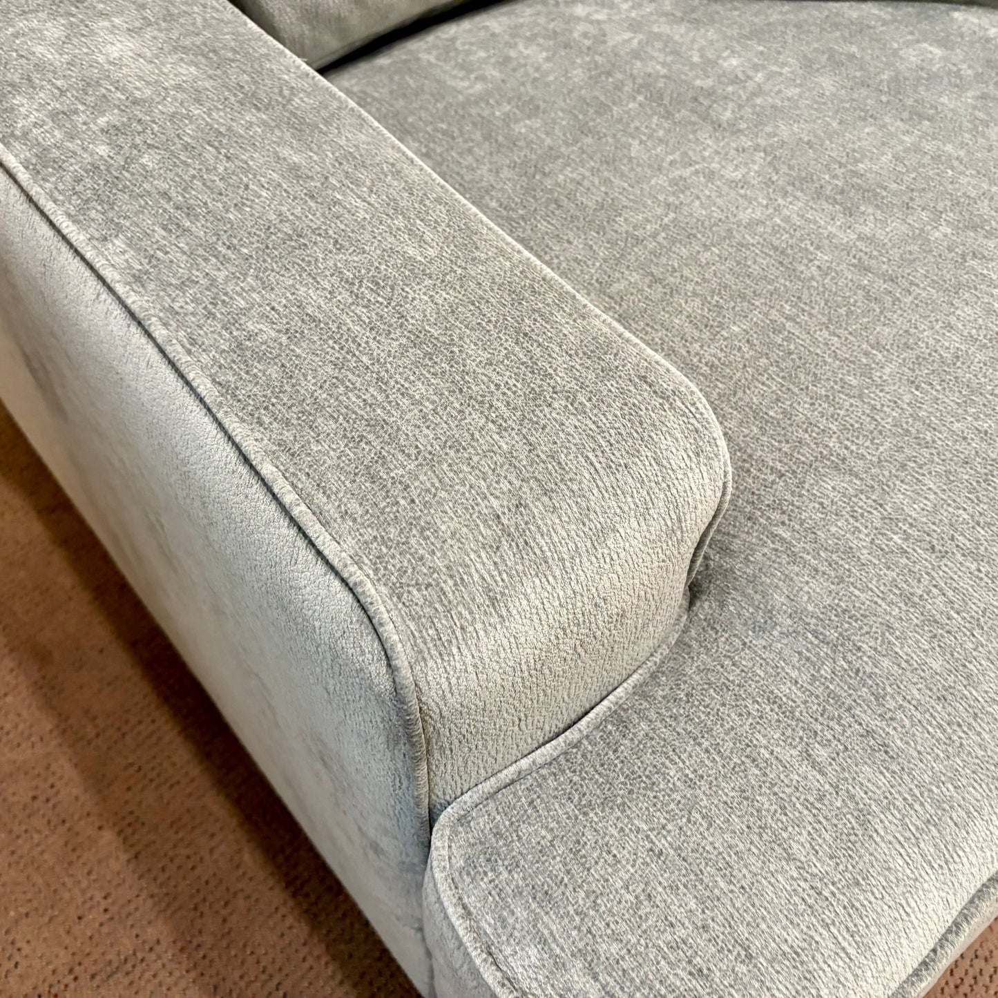 Emerson Swivel Chair