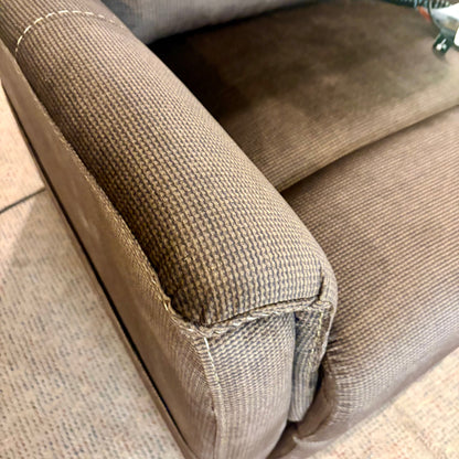 Trio Mezzo Java Lift Chair