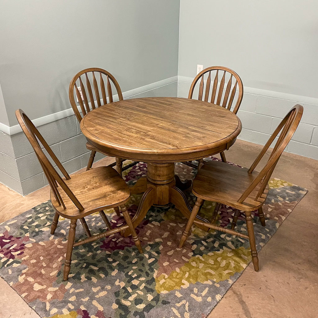 Rustic Chenille Table & 4 Chairs