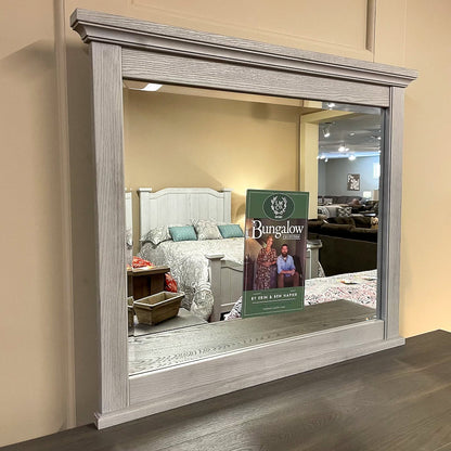 Bungalow Dresser & Mirror