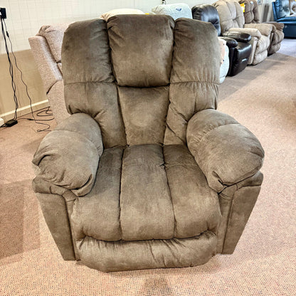 Lucas Kona Power Wallsaver Recliner