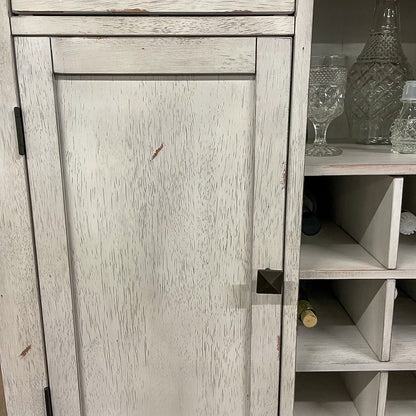 White Chenille Server