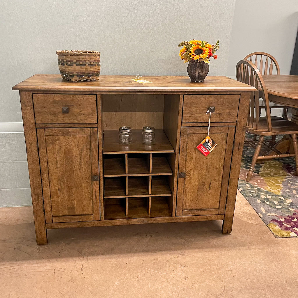 Rustic Chenille Server