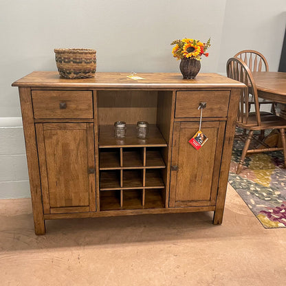 Rustic Chenille Server