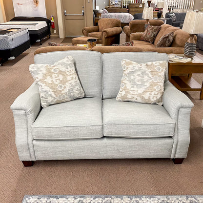 Salem Wren Shadow Loveseat