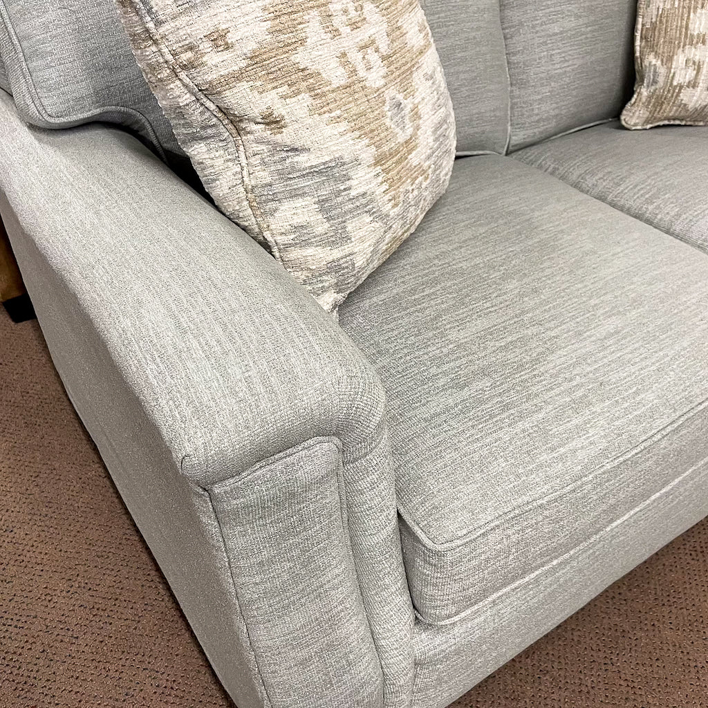 Salem Wren Shadow Loveseat