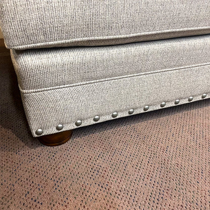 Farmington Loveseat