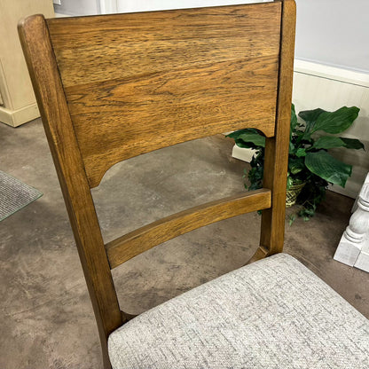 Summit Dining Room Table & 6 Chairs