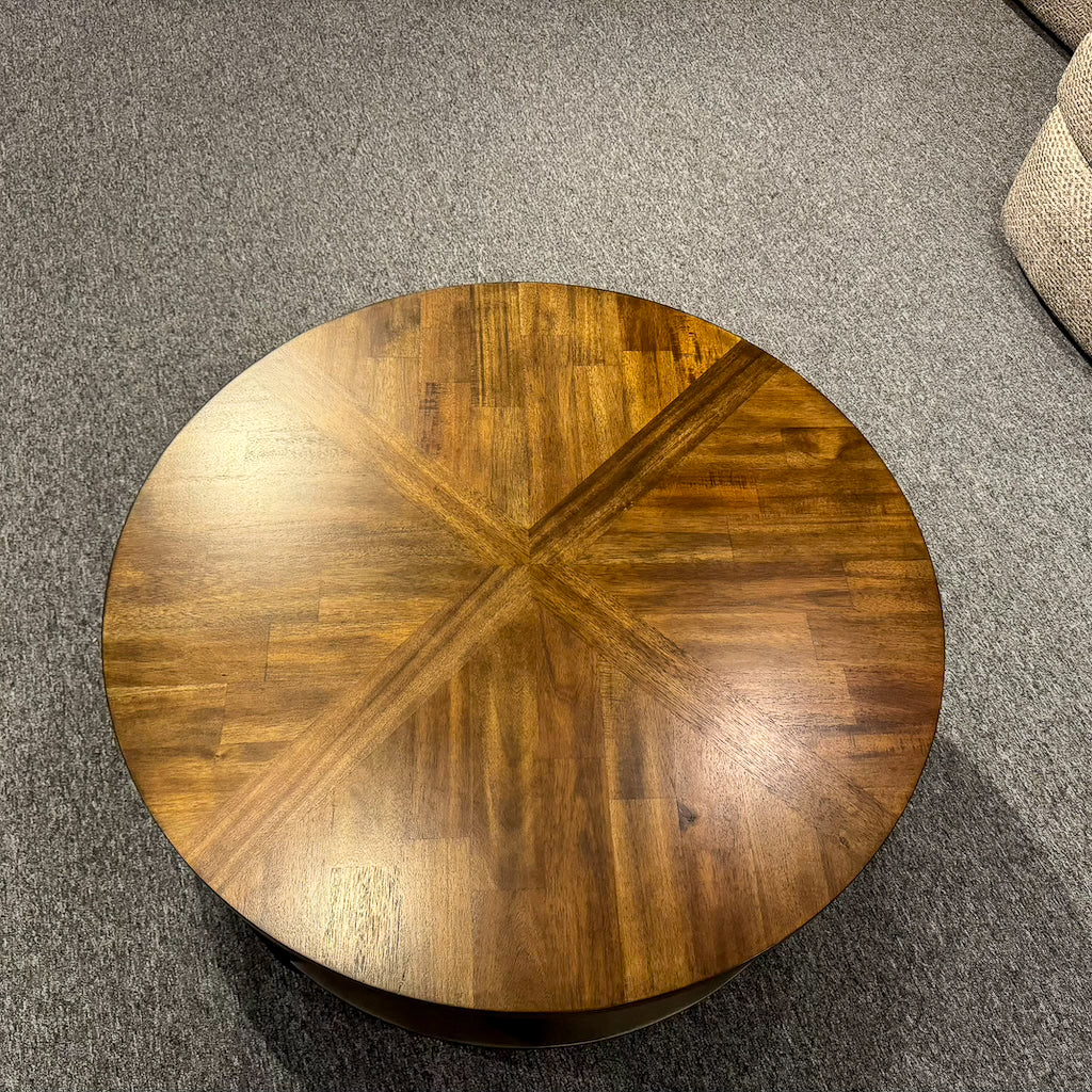 Roybeck Table (Set of 3)