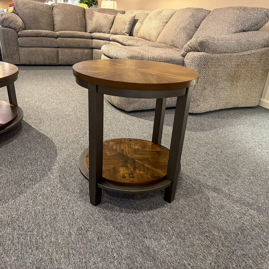 Roybeck Table (Set of 3)