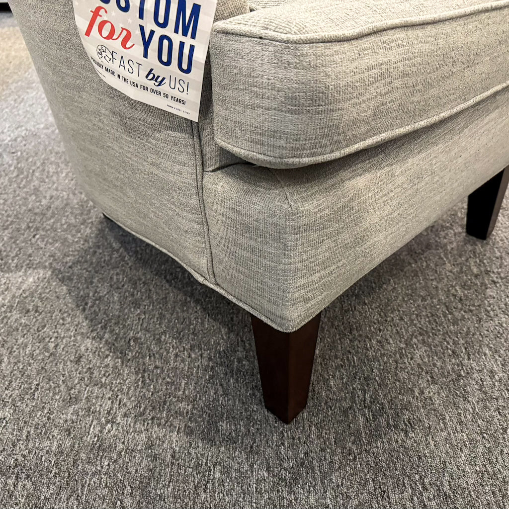 Saylor Wren Shadow Chair