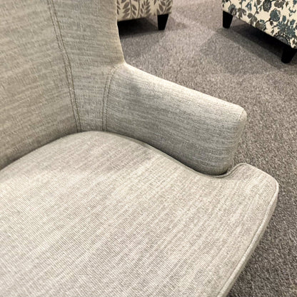 Saylor Wren Shadow Chair